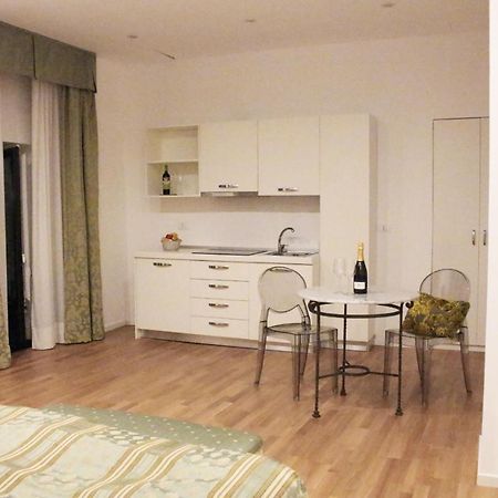 Nerello Suites And Rooms 卡塔尼亚 外观 照片