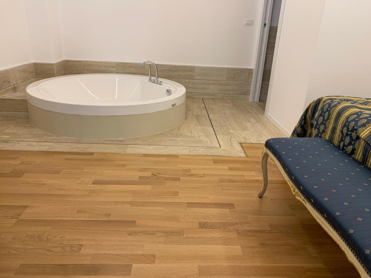 Nerello Suites And Rooms 卡塔尼亚 外观 照片