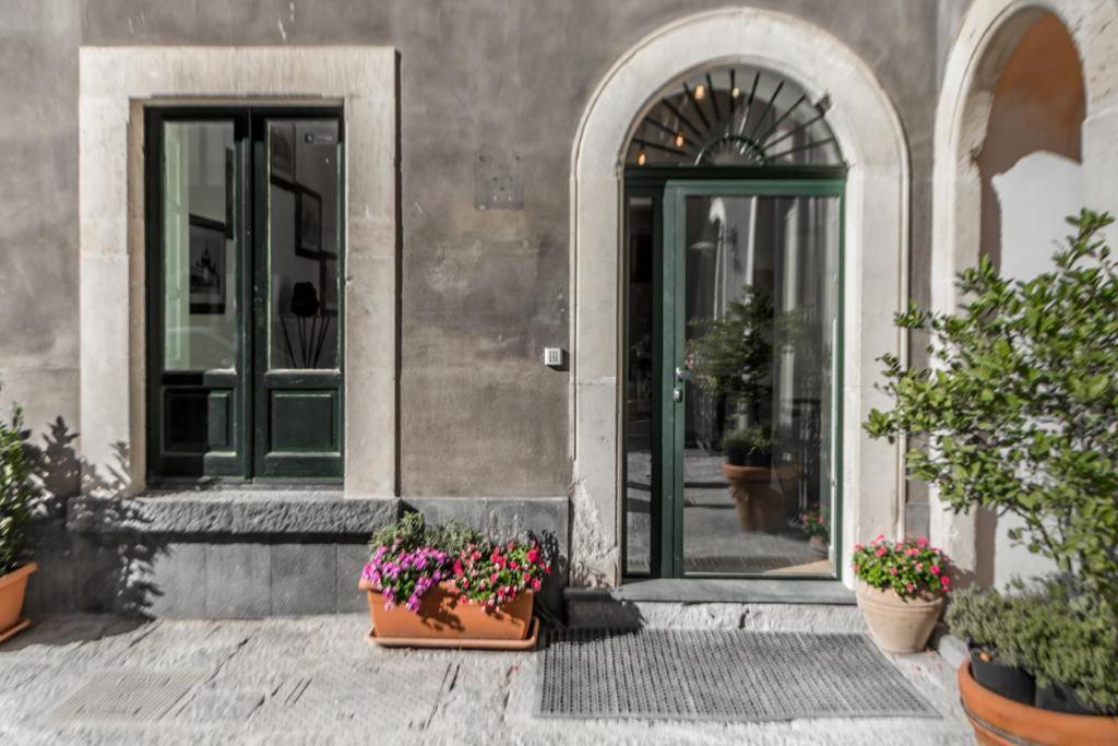 Nerello Suites And Rooms 卡塔尼亚 外观 照片